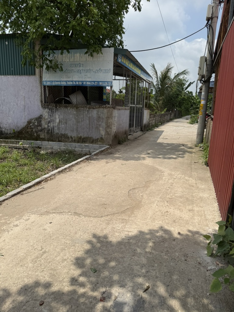 BÁN ĐẤT CHƯƠNG DƯƠNG LÔ GÓC ĐƯỜNG THÔNG